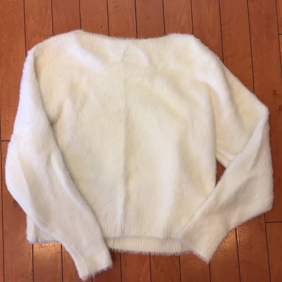 H&M Sweaters - SALE H&M sweater